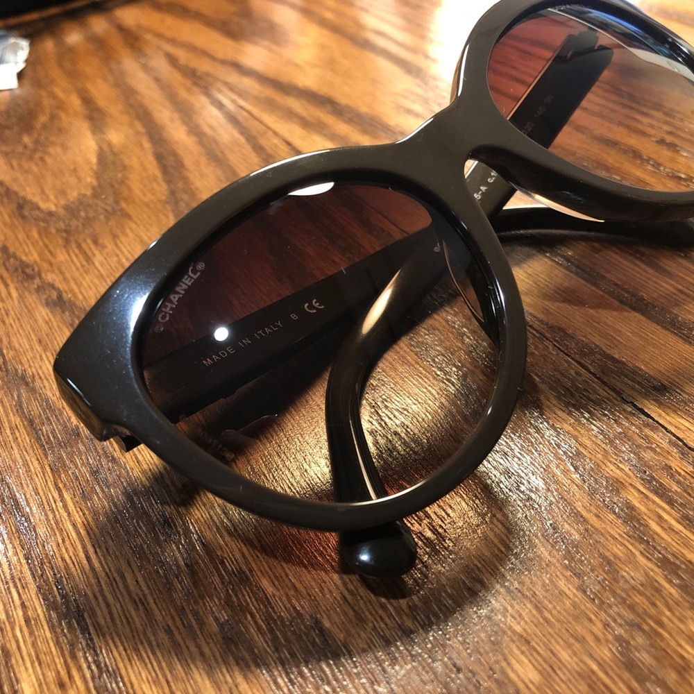 Chanel “Lego” Boy Sunglasses - Picture 7 of 9